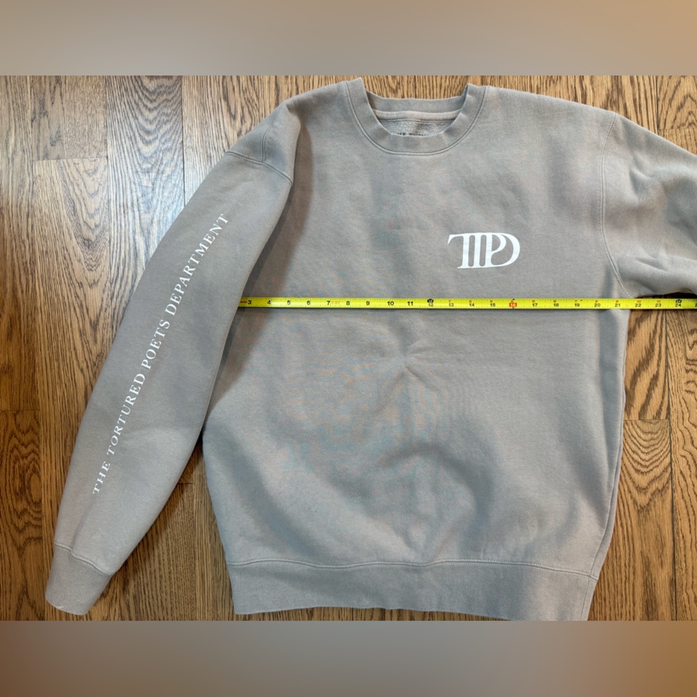 Taylor Swift Tan Sweatshirt - Picture 3 of 5